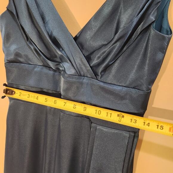 Gigi's Closette Glenview Teal Formal Boutique Evening Statement Gown - Size 10 - Picture 10 of 11